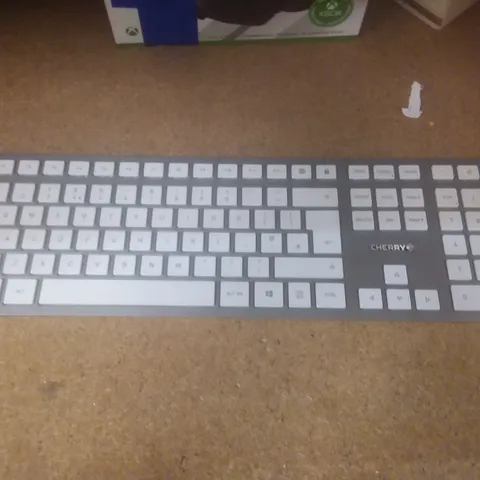 CHERRY DW 9100 SLIM WIRELESS KEYBOARD AND MOUSE COMBO