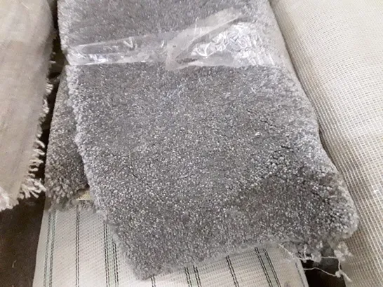 ROLL OF QUALITY GREY CARPET