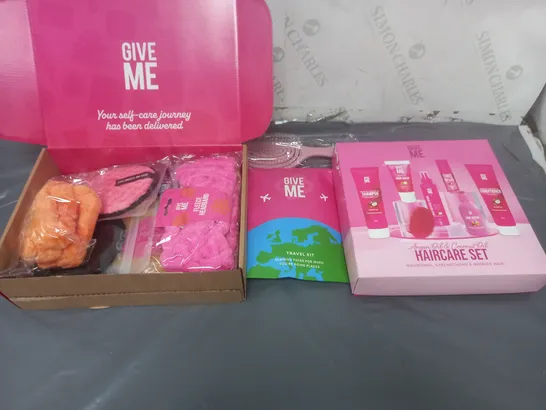 GIVE ME SELF CARE GIFT SET