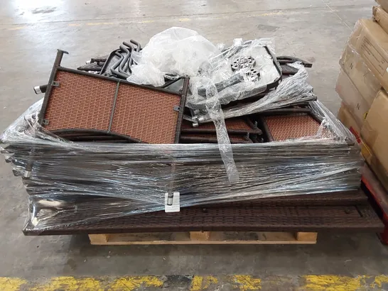 PALLET OF ASSORTED GARDEN AND PATIO FURNITURE PARTS 