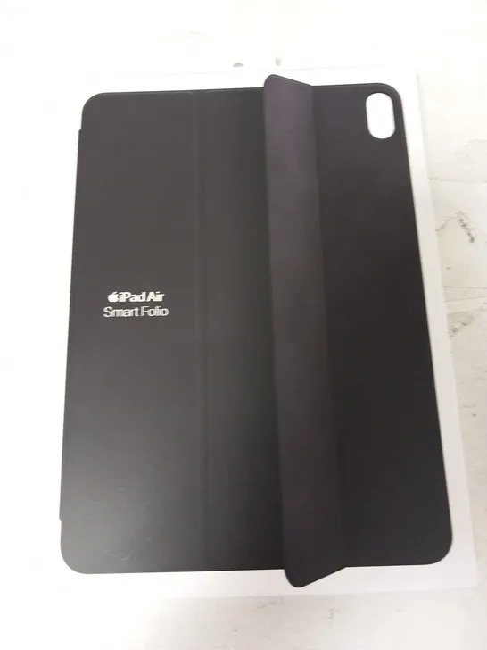 BOXED APPLE IPAD SMART FOLIO