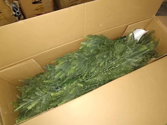 BOXED 6FT SHERWOOD REAL LOOK FULL CHRISTMAS TREE RRP £209.99