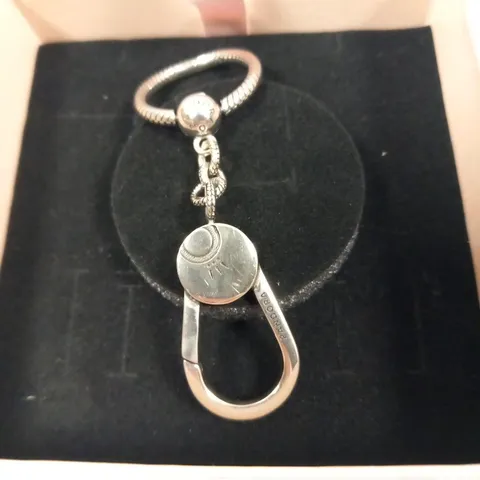 BOXED PANDORA KEYRING