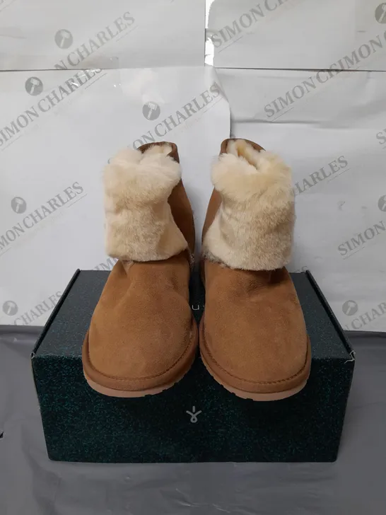 EMU AUSTRALIA PLATINUM LARA MINI FUR LINED BOOTS CAMEL SIZE 7