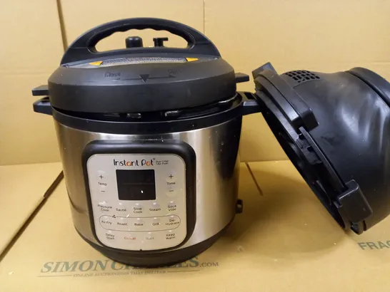 INSTANT POT DUO CRISP AIR FRYER MULTICOOKER