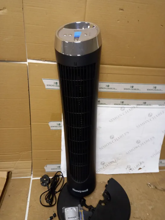 HONEYWELL QUIETSER OSCILLATING TOWER FAN 