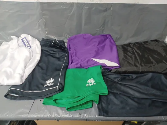 LARGE BOX OF ASSORTED SPORTS CLOTHING ITEMS IN VARIOUS SIZES, COLOURS AND STYLES