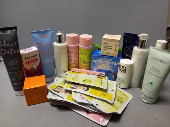 APPROXIMATELY 20 ASSORTED COSMETICS ITEMS TO INCLUDE LIZ EARLE CLEANSE & POLISH (200ml), ABCOSPORT GEL ICE PACKS, DELHICIOUS RICH ROOTS CONDITIONER (250ml), ETC