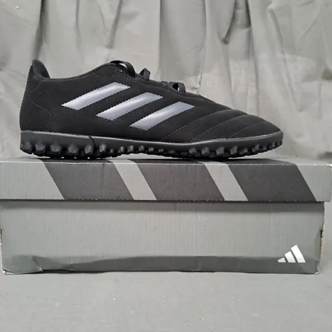 BOXED PAIR OF ADIDAS SHOES IN BLACK UK SIZE 9