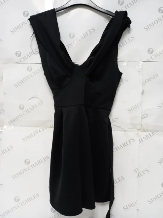 RIVER ISLAND RETRO ROMANCE DRESS IN BLACK - UK 10