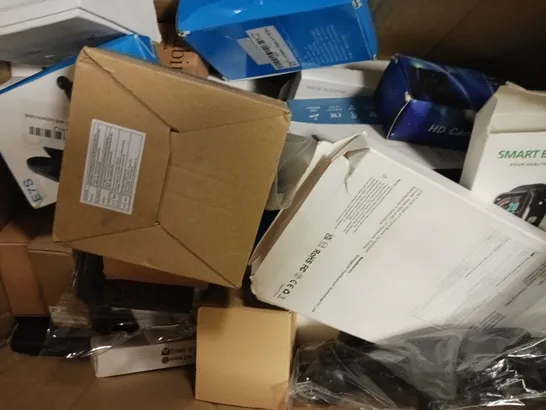 BOX OF APPROXIMATELY 15 ASSORTED ELECTRICAL ITEMS TO INCLUDE HABITAT ALARM CLOCK, WIRELESS EARPHONES, WIRELESS MOUSE, ETC