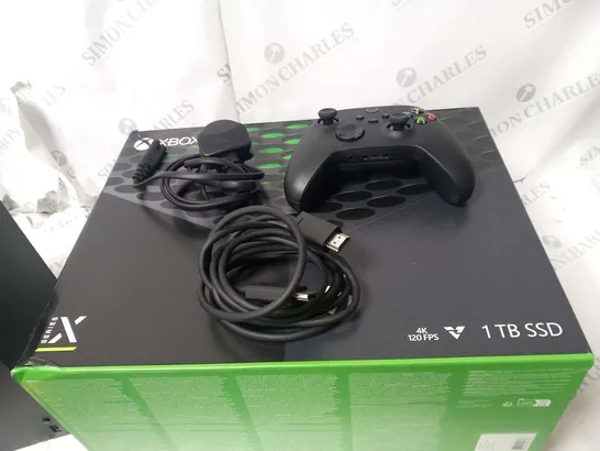 BOXED XBOX SERIES X 1TB SSD GAMES CONSOLE WITH ONE CONTROLLER AND HDMI LEAD