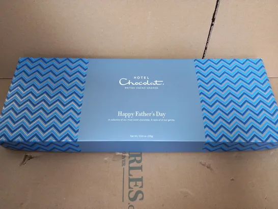 SEALED HOTEL CHOCOLAT HAPPY FATHER'S DAY CHOCOLATE SELECTION 