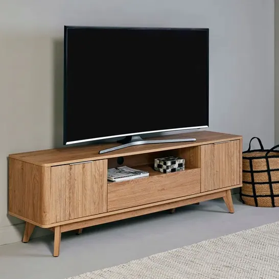 BOXED YAELLE TV STAND FOR TVS UP TO 75" - MONTANA OAK IMITATION (1 BOX)