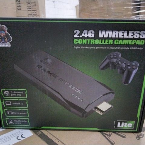 BOXED 2.4G WIRELESS GAMING CONTROLLER GAMEPAD 