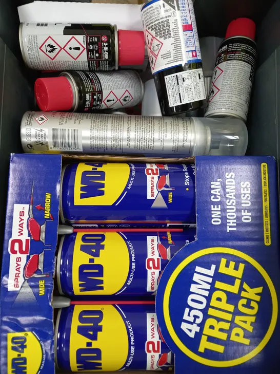 BOX OF APPROX 10 ASSORTED LIQUIDS TO INCLUDE - WD-40 TRIPLE PACK, MENS HAIRSPRAY, 3-IN-1 OIL ETC