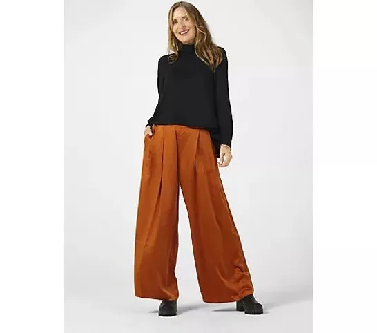 WYNNE COLLECTION SATIN CHARMEUSE PLEATED PANT- SPICE SIZE SMALL