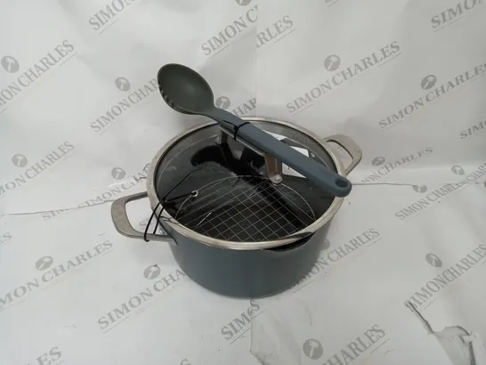 NINJA POSSIBLE POT OR PAN MULTIFUNCTIONAL COOKWARE