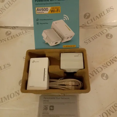 BOXED TP-LINK POWERLINE WIFI EXTENDER WITH ACCESSORIES AND MANUAL