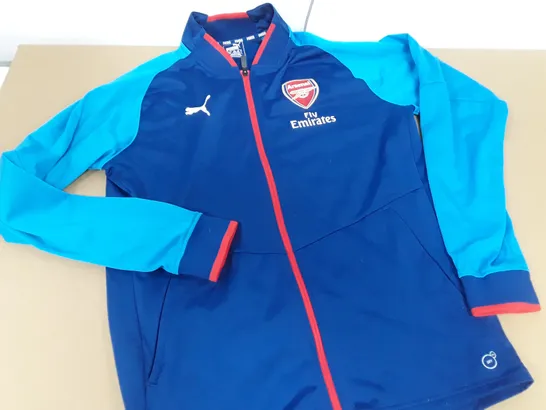 ARSENAL F.C. ZIP THROUGH JACKET IN BLUE - UK L