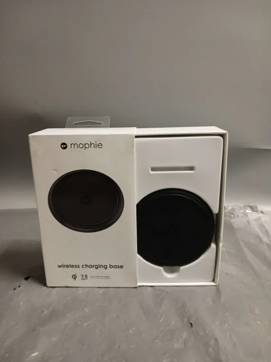 MOPHIE WIRELESS CHARGING BASE X4