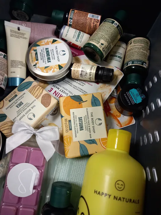 ASSORTMENT OF PREMIUM BRAND SKINCARE AND HAIRCARE APPROX. 30 ITEMS 