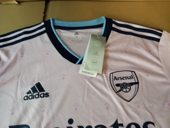 ARSENAL PINK FOOTBALL SHIRT - M