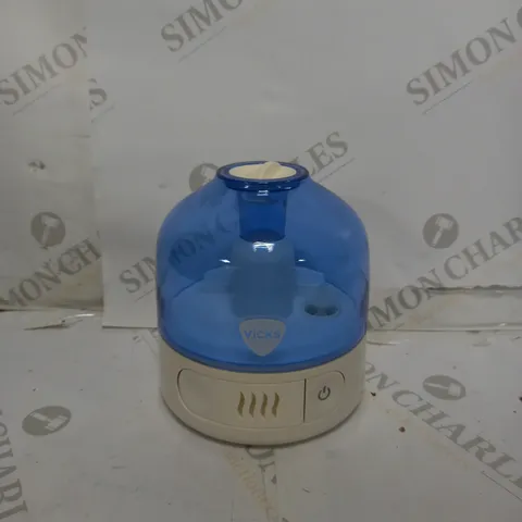 VICKS PERSONAL HUMIDIFIER 