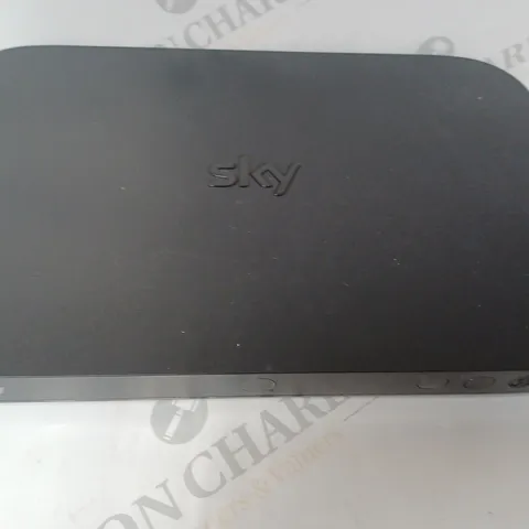 SKY Q BROADBAND BOX 