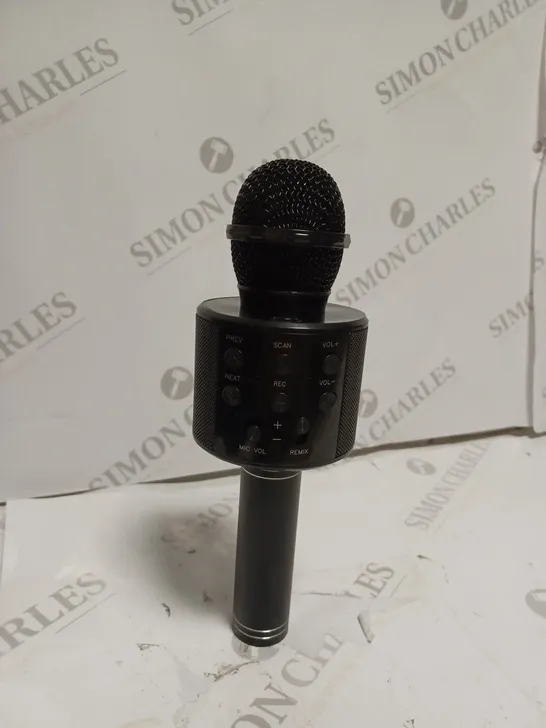 JUICE DISCO KARAOKE MICROPHONE WITH BUILT IN SPEAKER