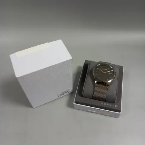 BOXED BERING GREY DIAL MESH STRAP WATCH 