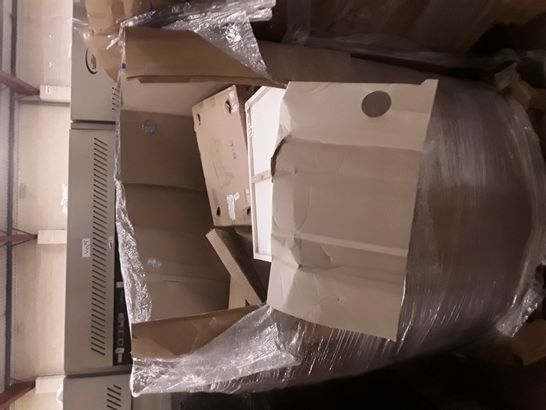 LARGE PALLET OF A SIGNIFICANT QUANTITY OF ASSORTED ITEMS TO INCLUDE LANDYACHTS SCATEBOARD, EXERCISE MAT, EAPY BLANK FRAMED CANVASSES, COAT HANGERS ETC