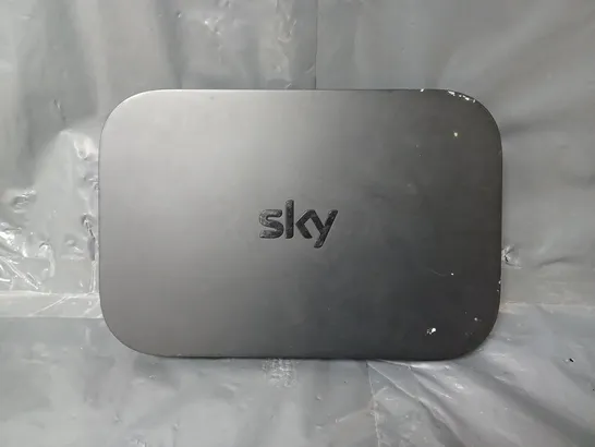 SKY EM150 Q MINI BOX