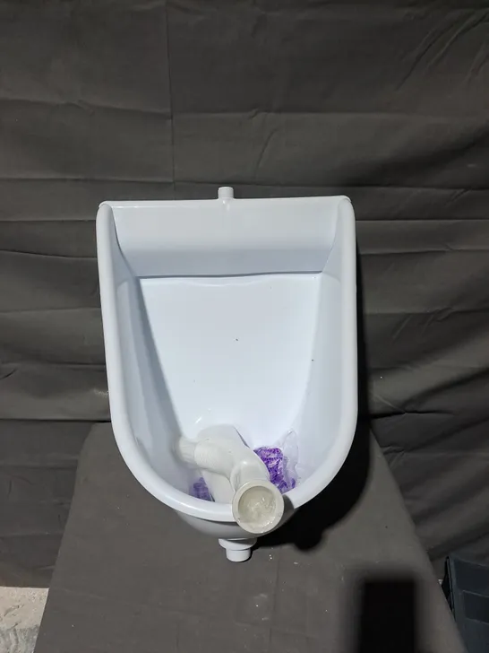 PLASTIC SIMPLE URINAL