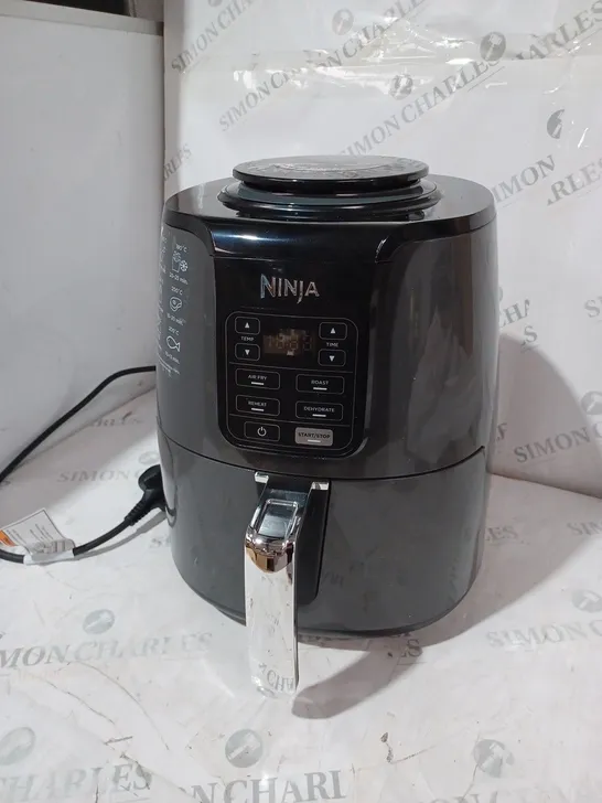 NINJA AIR FRYER