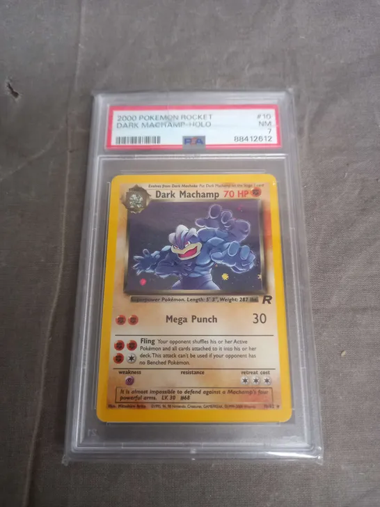 FRAMED AND GRADED COLLECTABLE TRADING POKEMON CARD - 2000 POKEMON ROCKET DARK MACHAMP - HOLO - PSA 7