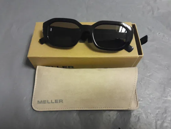 BOXED PAIR OF MELLER BLACK GLASSES