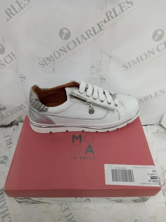 MODA IN PELLE ARIELA WHITE TRAINERS - SIZE 8 BOXED 