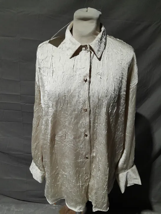 ZARA SHIRT SIZE MEDIUM 