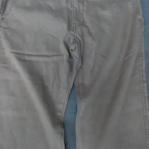 LEVI'S XX CHINO STANDARD TAPER PANTS IN TAN SIZE 34/32