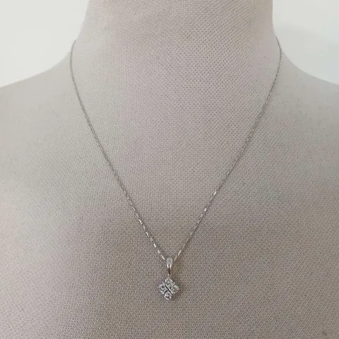 18CT WHITE GOLD SALTIRE PENDANT ON CHAIN, SET WITH NATURAL DIAMONDS