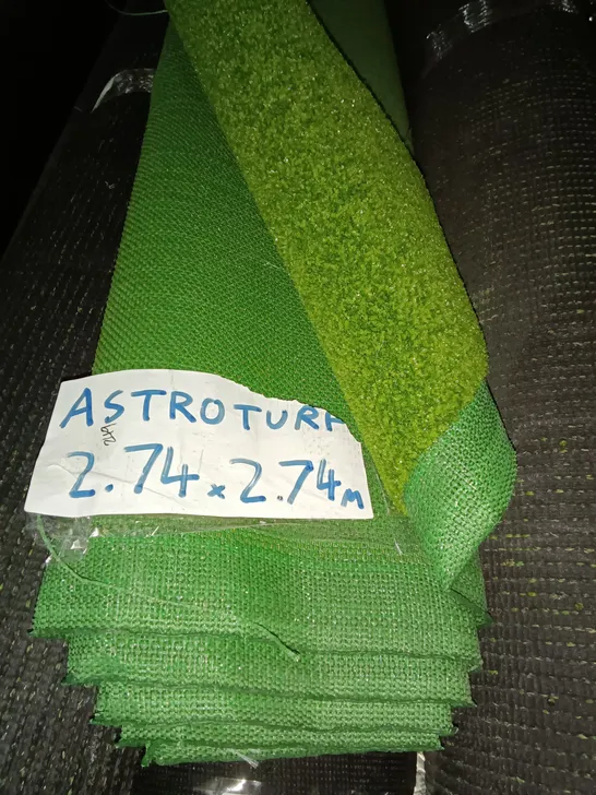 ROLL OF ASTROTURF - 2.74 X 2.74M