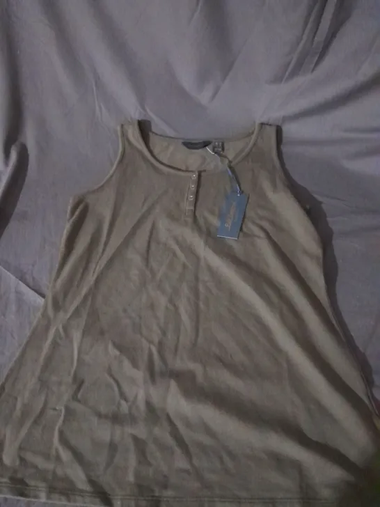 RUTH LANGSFORD PLACKET VEST TOP IN KHAKI SIZE M 