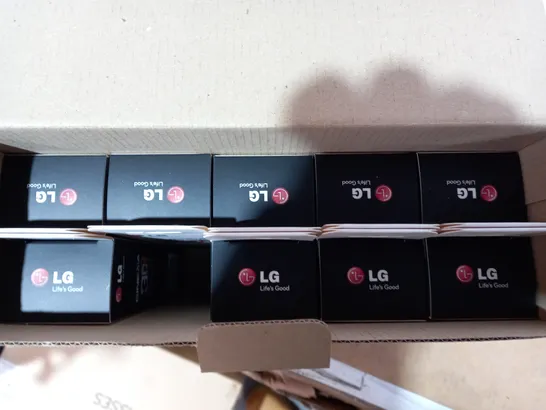 BOX OF APPROXIMATELY 10 LG AG-F310 CINEMA 3D GLASSES