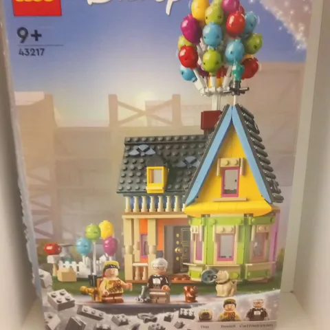 BOXED LEGO DISNEY 43217 UP HOUSE