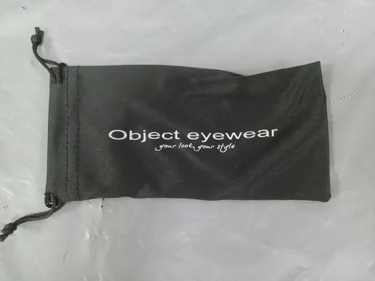 APPROXIMATELY 100 EYEWEAR POUCHES BLACK