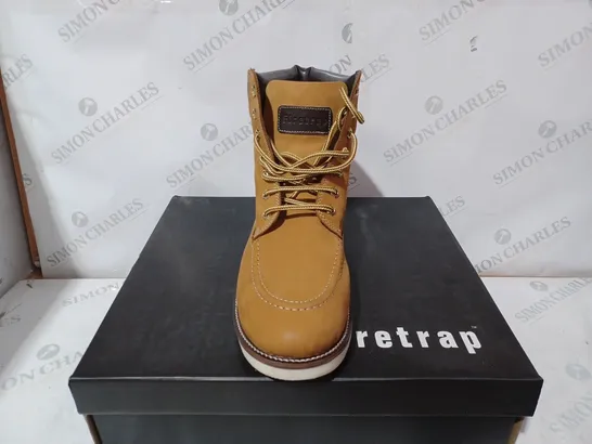 BOXED PAIR OF FIRETRAP BEDWORTH BOOTS IN TAN UK SIZE 10