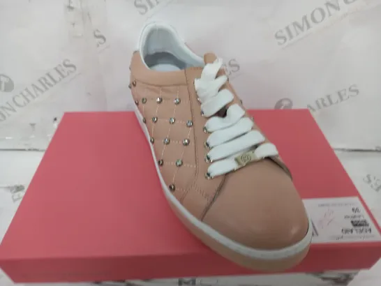 BOXED MODA LEATHER ADELAID LACE UP QUILTED TRAINERS IN NUDE - SIZE 39