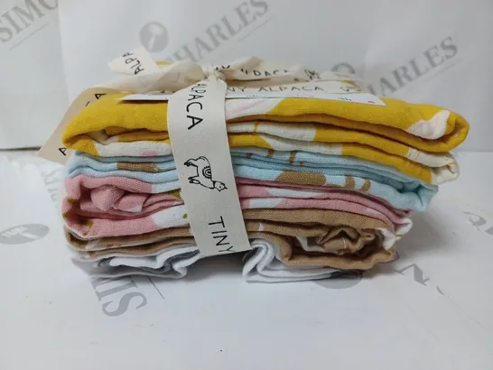 TINY ALPACA PACK OF 5 ORGANIC MUSLIN SQUARES BABY BURP CLOTHS 60 X 60CM ANIMAL DESIGNS WITH BAG