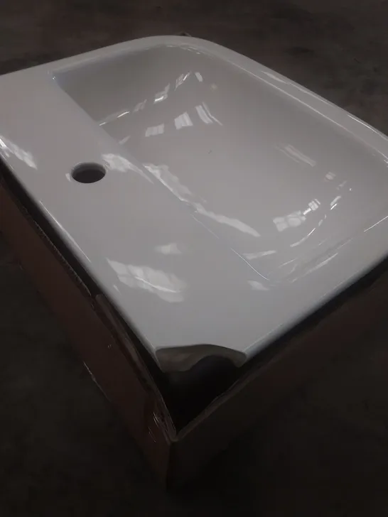 BOXED COOKE & LEWIS AFFINI TAP HOLE SEMI RECESSED BASIN SINK